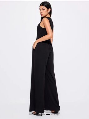 Cider Black Sleeveless Wide-Leg Jumpsuit